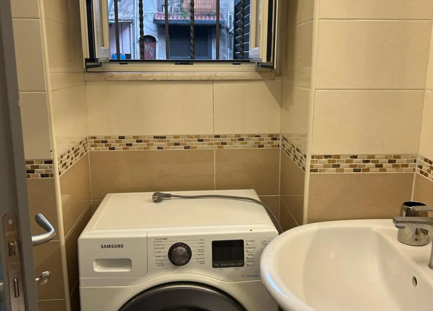 Appartamento Fanale House Catania Italia