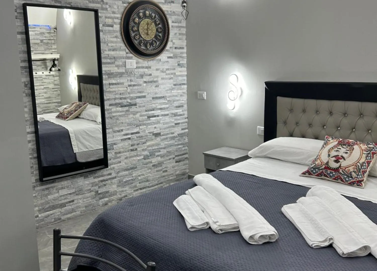 Appartamento Fanale House Catania Italia