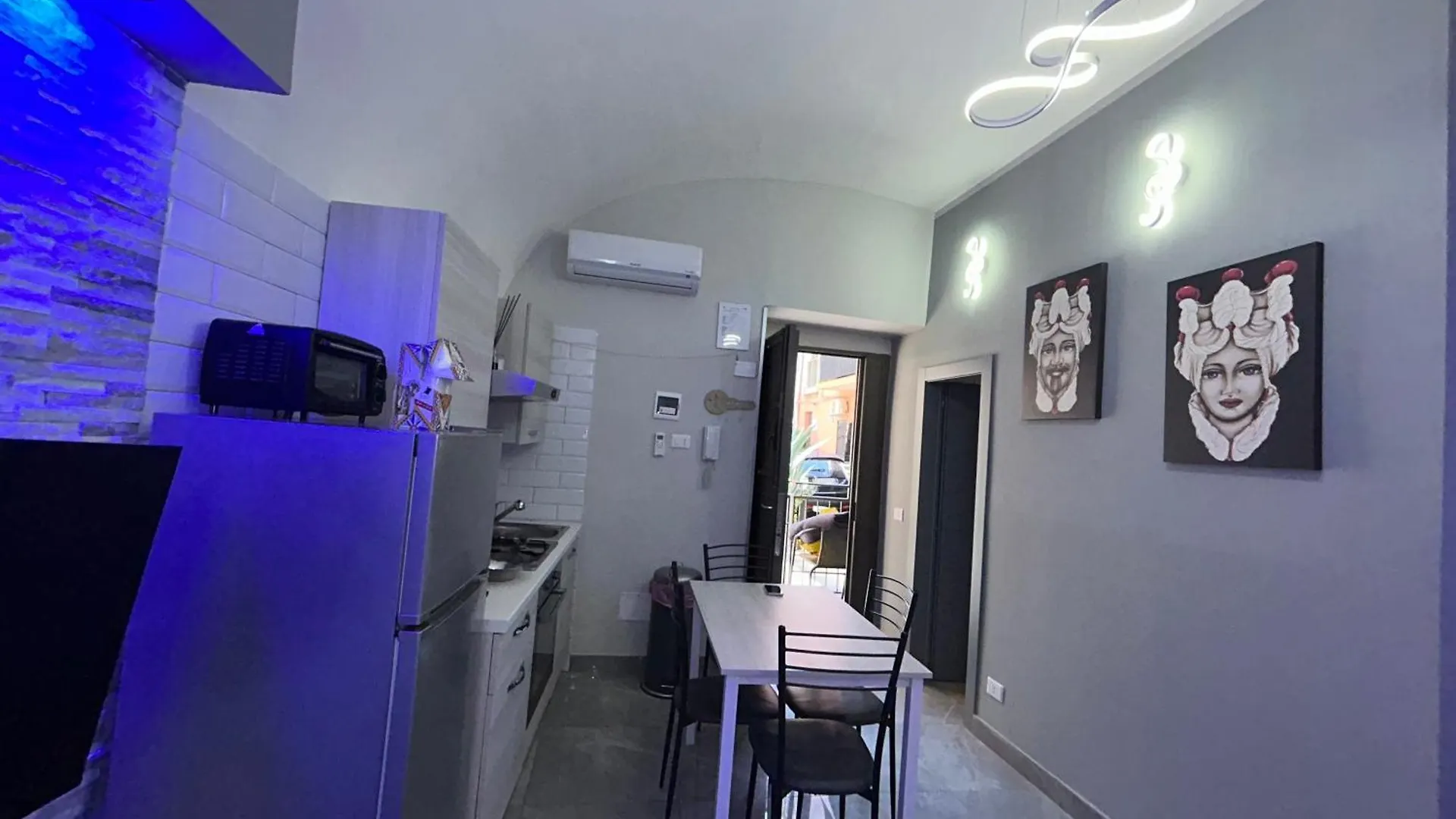 Appartamento Fanale House Catania Italia