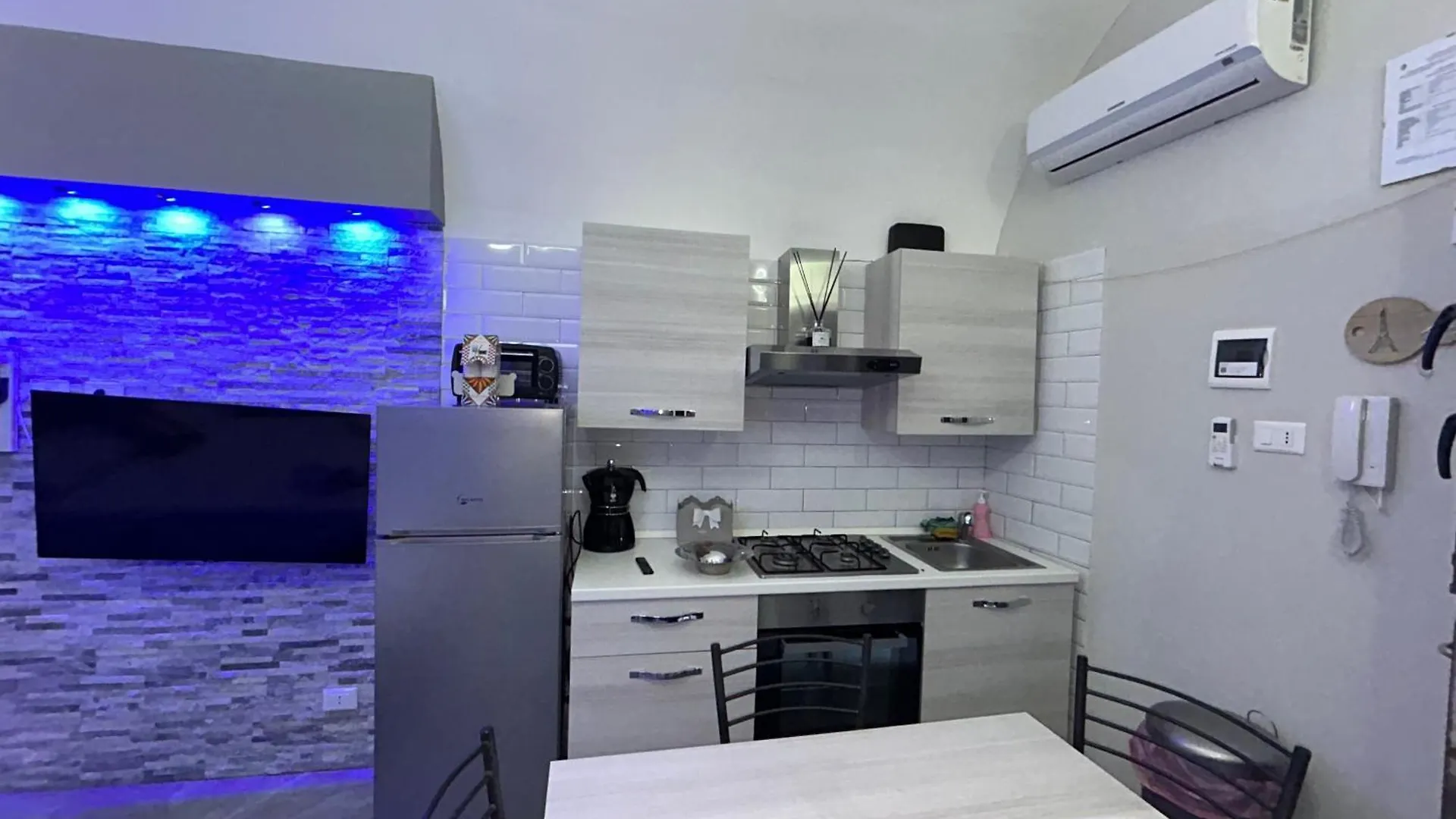 Apartmán Fanale House Katánie 0*, CTA Itálie